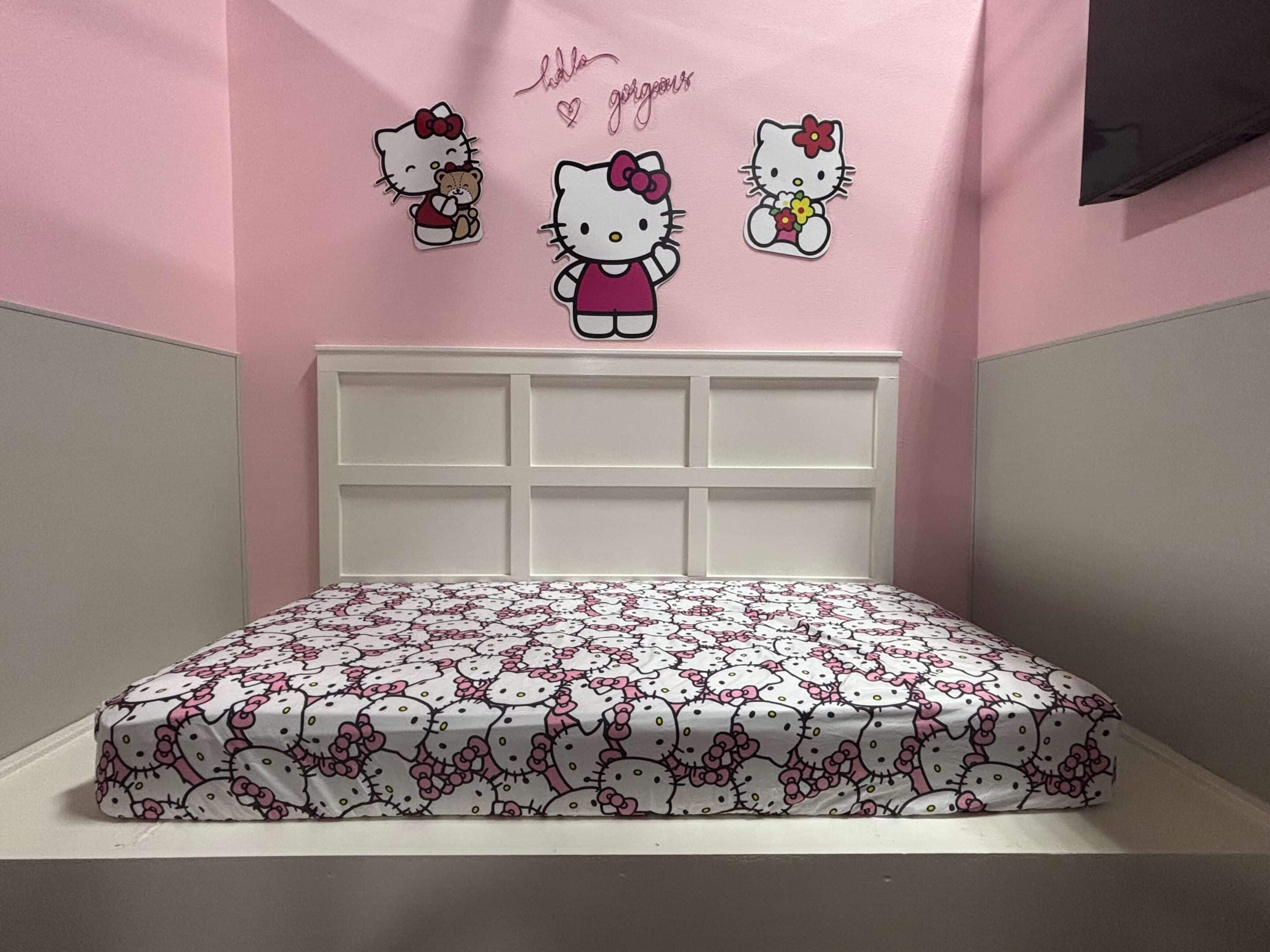 Hello Kitty suite